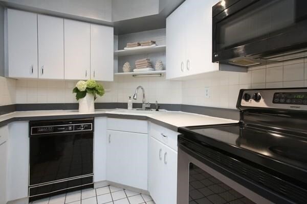 Photo - 125 Pleasant St Unit 211