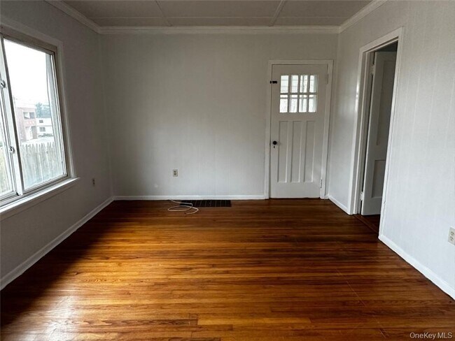 Photo - 27 Howard Rd