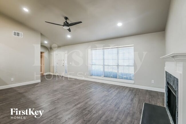 Photo - 804 Courson Dr