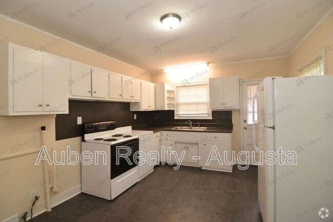 Building Photo - 1430 Jackson Rd Rental