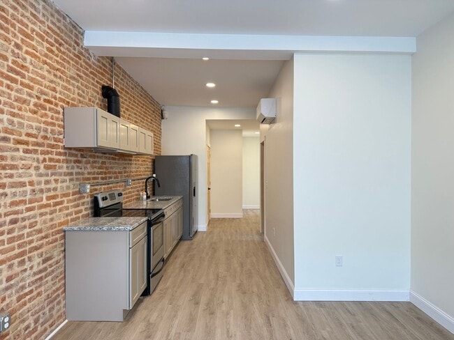 Photo - 463 S Prince St Unit Apt. A