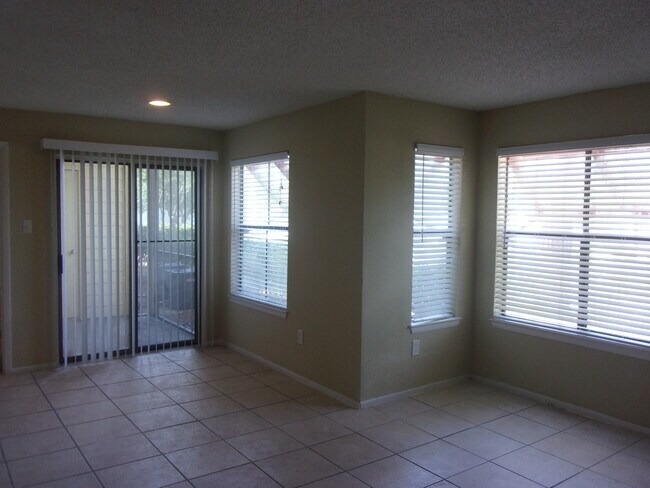 Photo - Idlebrook Circle # 104 Unit Cabana Key