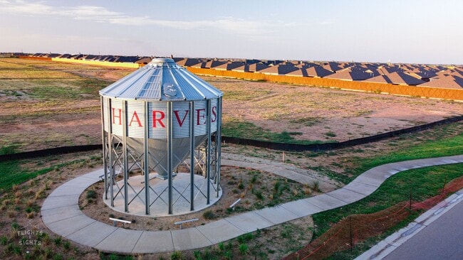 Building Photo - 2007 Bryan Ave Unit Harvest-2007 A Bryan