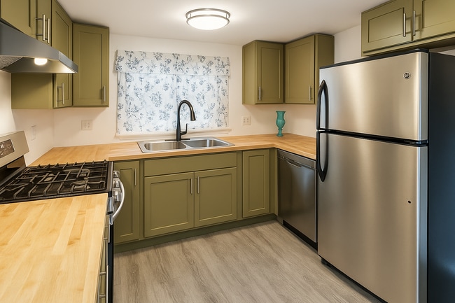 Photo - 806 Peter St