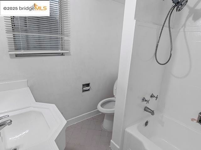 Photo - 3562 Seminary Ave