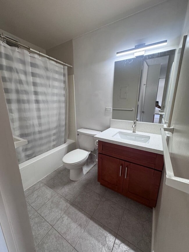 Photo - 1603 Unit 701