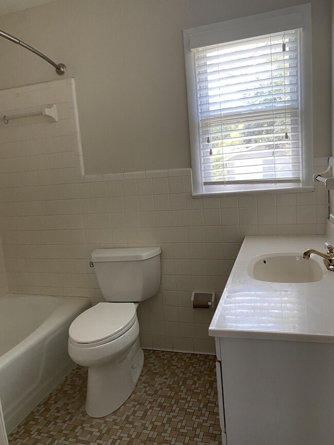 Photo - 5101 Lawson Ave