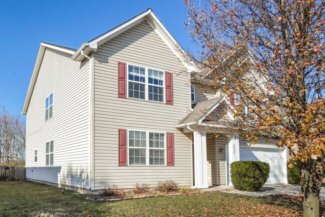 Photo - 5834 Long Lake Ln.