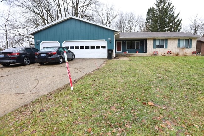 Building Photo - 4833 Stauffer Ave SE