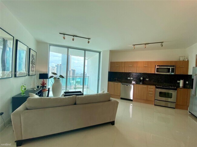 Photo - 2 br, 2 bath Condo - 350 S Miami Ave Apt 3813 Unidad Apt 3813