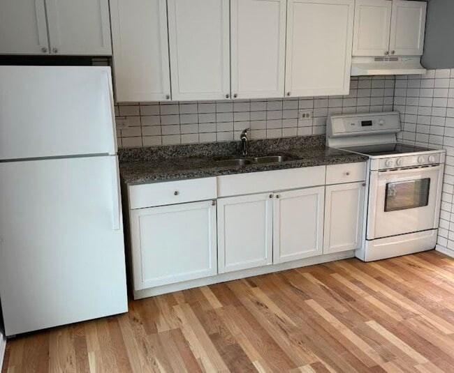 Photo - 7719 Roberts Rd