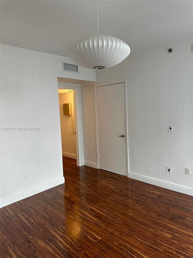 465 Brickell Ave Unit 3404