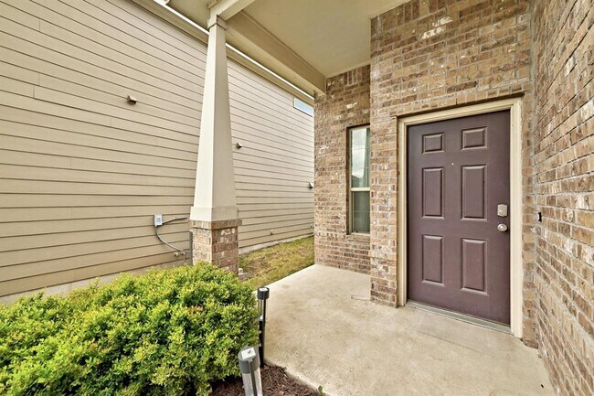 Photo - 10104 Wading Pool Path