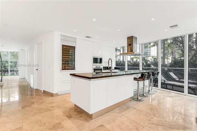 Photo - 2950 NE 188th St Unit 150