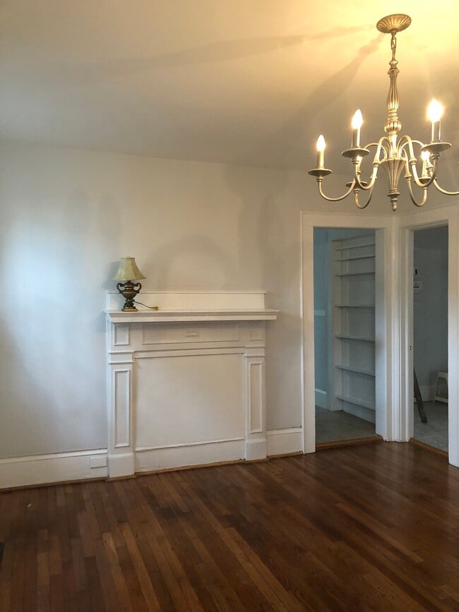 Photo - 308 Castle St