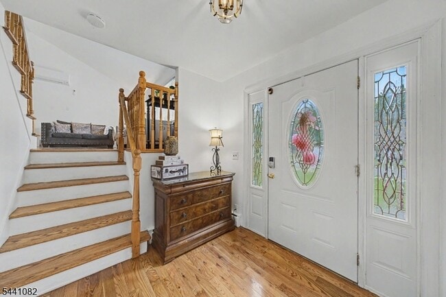 Photo - 23 Distler Ave