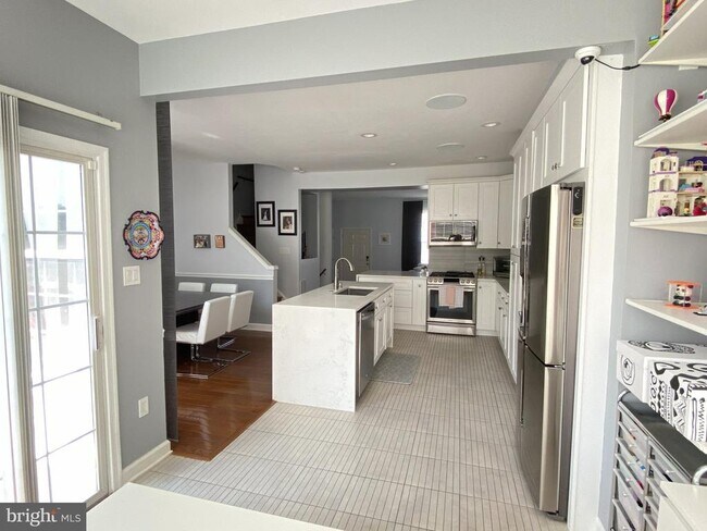 Photo - 6395 St Timothys Ln