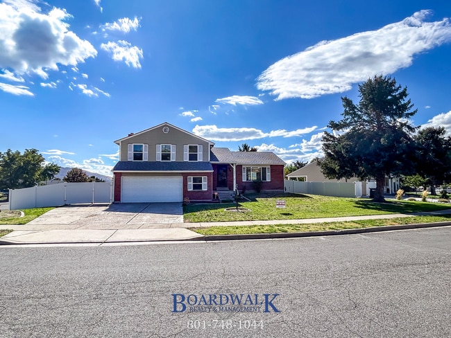 Photo - Remodeled & Ready 5 bed in Sandy