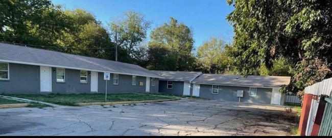 Photo - 1015 N 14th St Unit 2