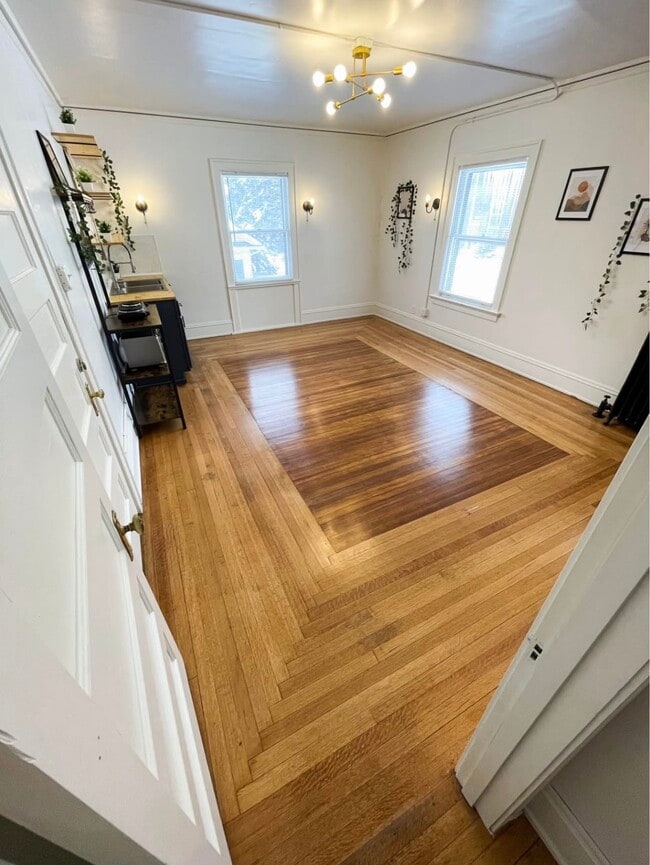 Photo - 3721 Cottage Grove Ave Unit 3