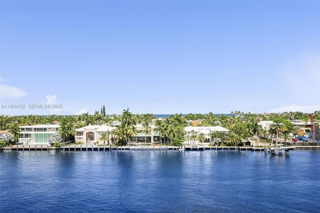 Building Photo - 20515 E Country Club Dr Unit 645