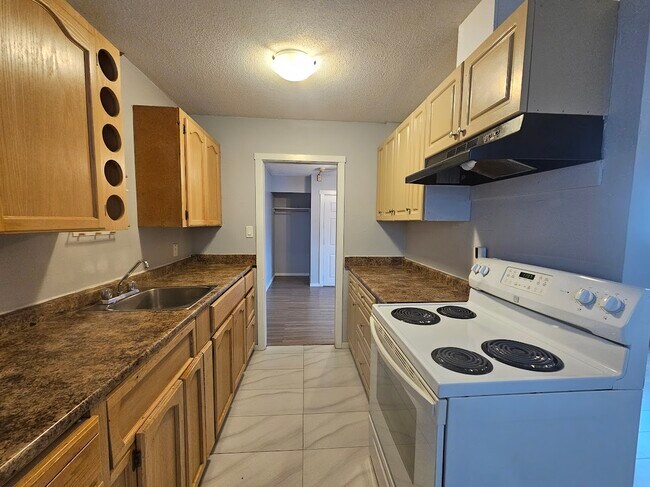 Photo - 46316 Margaret Ave Unit 102