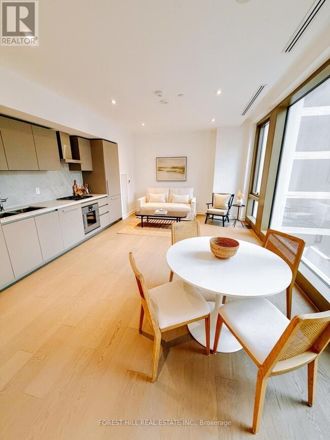 Photo - 1315 Bay St. Unité 601