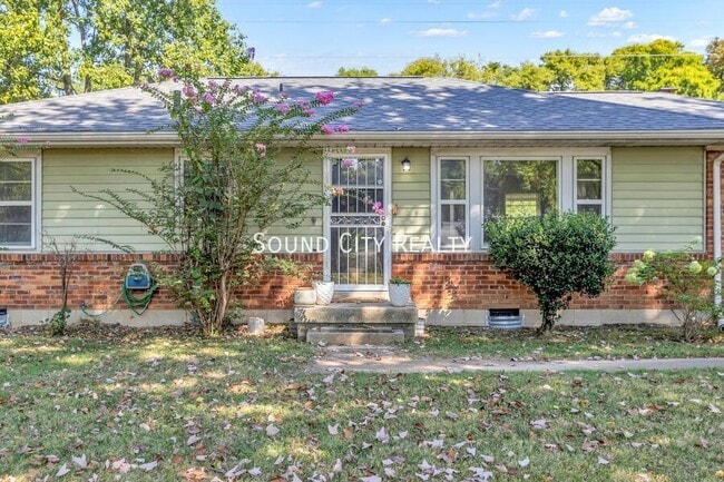 Building Photo - 2626 Woodberry Dr Rental