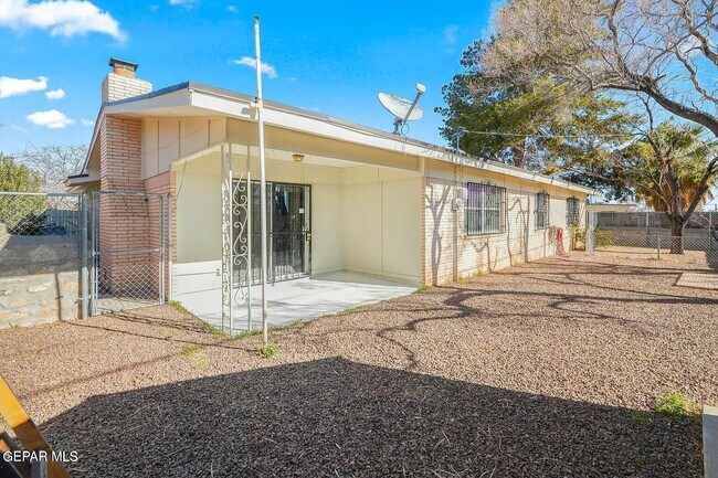 Photo - 10182 Bon Aire Dr