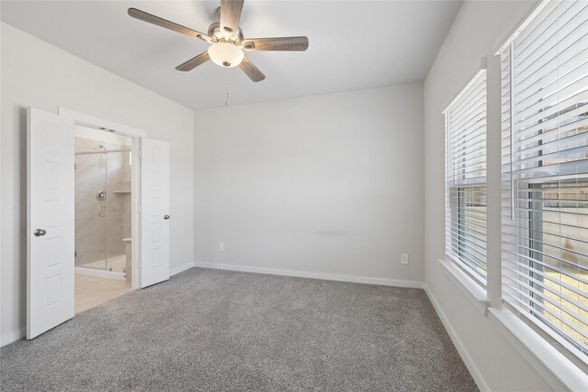 1722 Cayden Oak Ln