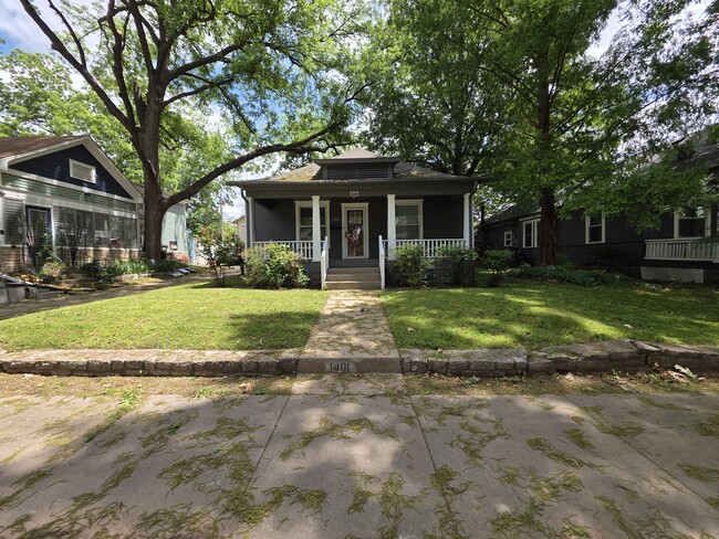 Photo - 1401 S Elwood Ave
