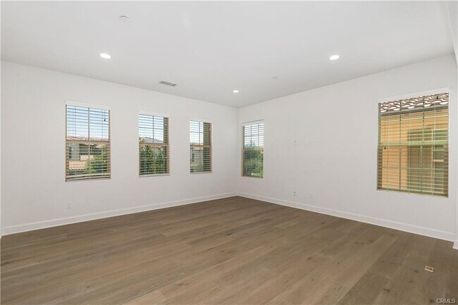 Photo - 119 Windswept