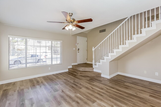 Photo - 3468 Blue Heather Dr