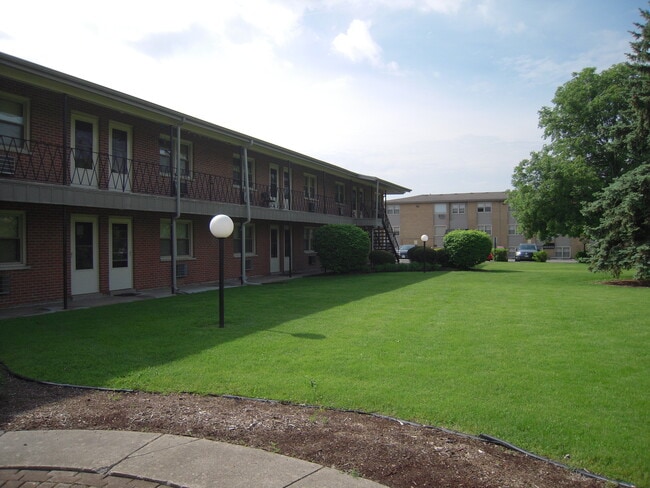 Oakwood Apartments
