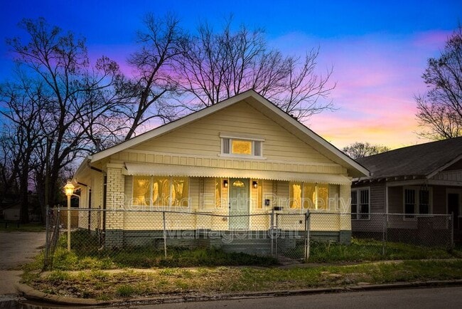 Building Photo - 1233Fulton Avenue SW Rental