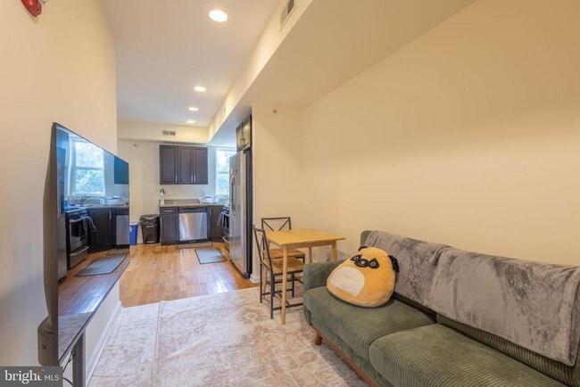 Photo - 2243 N 12th St