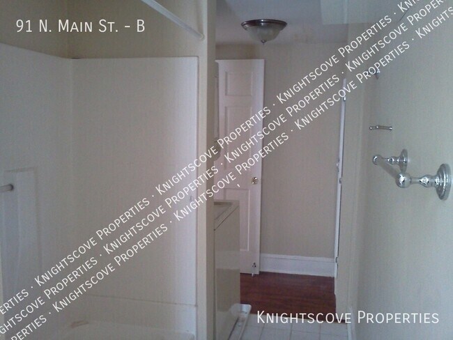 Photo - 91 N Main St Unit B