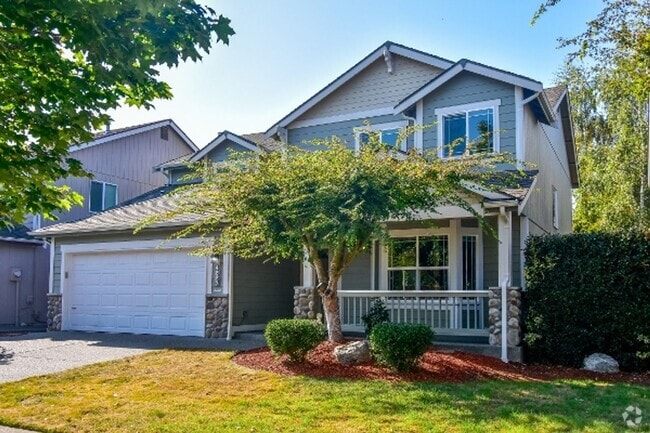 Building Photo - Well Maintained 4 BD Rental