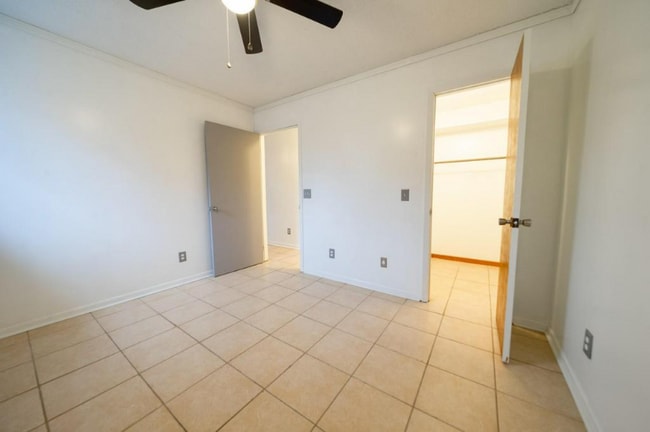 Photo - 1493 Old Chisholm Trail