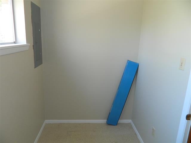 Photo - 203 N Main St