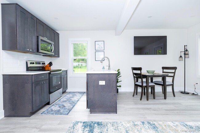 Photo - 32 NY-343 Unit 6