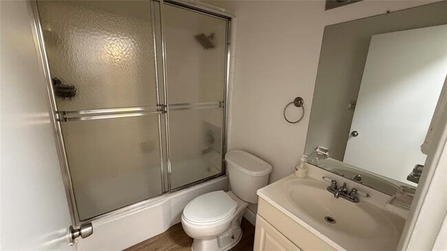 Photo - 344 SE 11th Ave Unidad 15