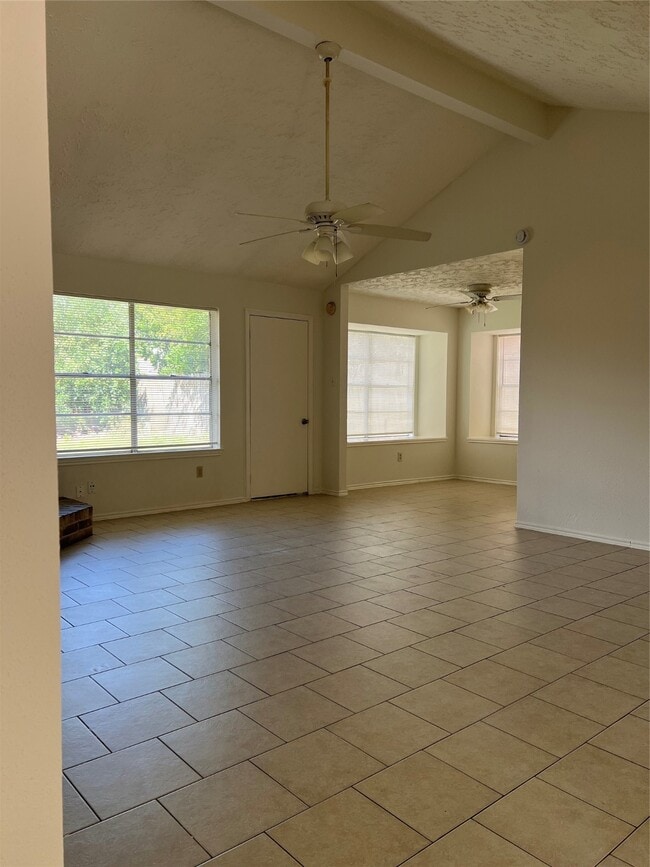 Building Photo - 11627 Cliveden Dr Rental
