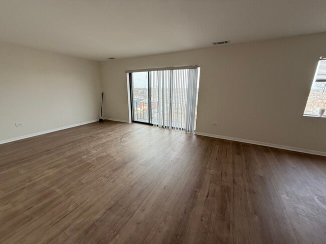 Photo - 2310 N Harlem Ave