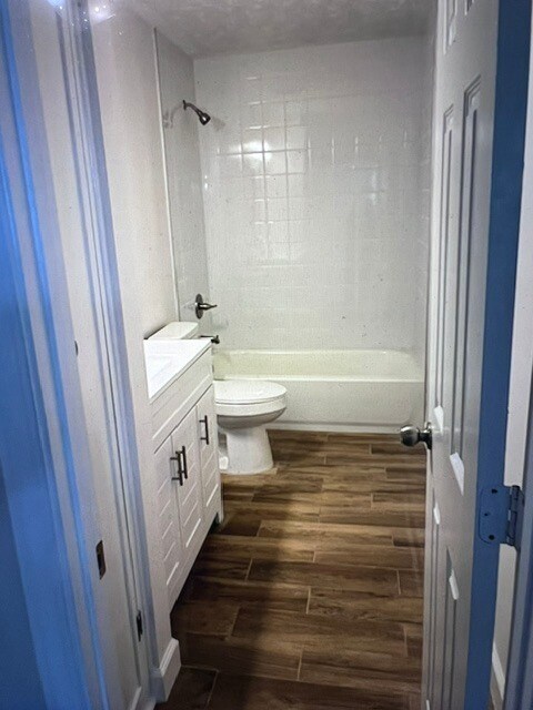Photo - 3604 Hogan Dr NW
