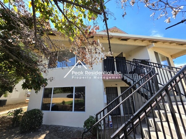Building Photo - 6027 Northcrest Cir Unit #2