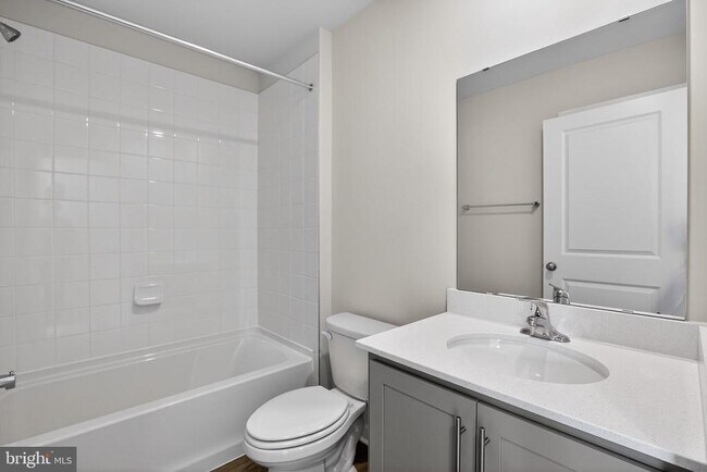 Photo - 436 Whirl Ln