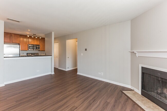 Photo - 107 Glengarry Dr Unit 201