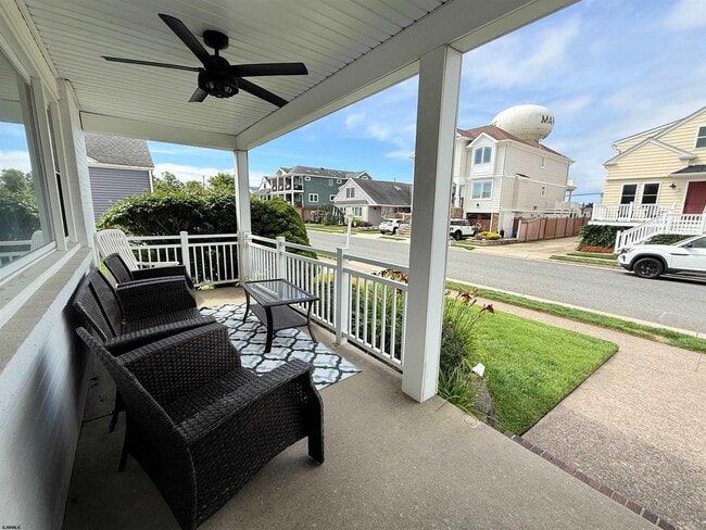 Photo - 307 N Essex Ave
