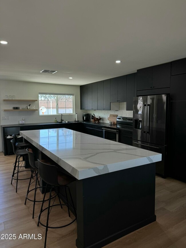 Building Photo - 103 E Huntington Dr Rental